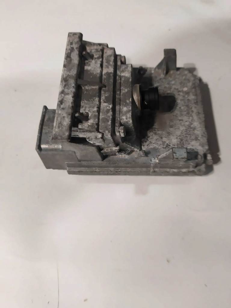 фото №9, Камера перед передняя renault clio v