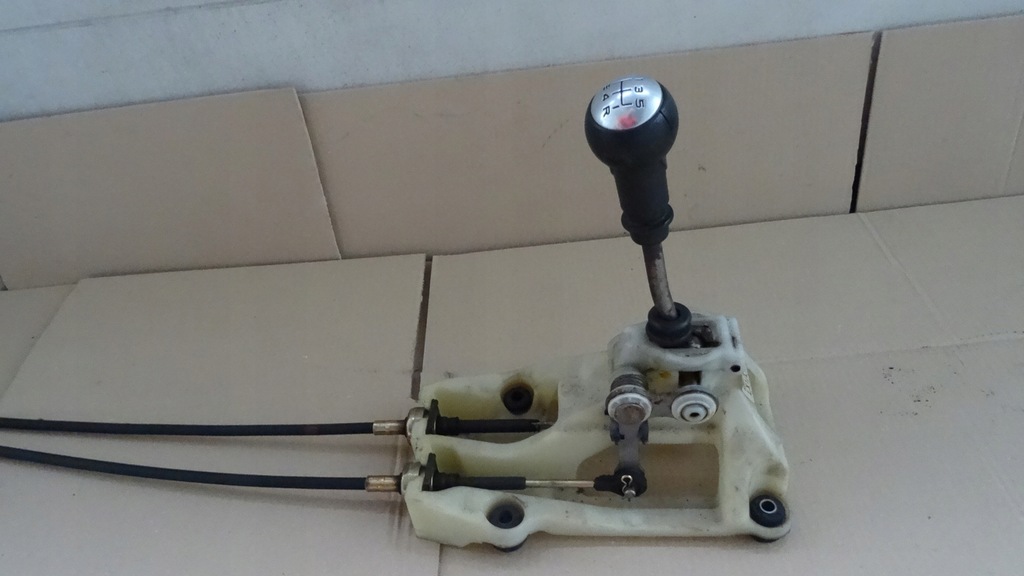 фото №8, Hyunday elantra iii 3 2.0 crdi выборщик домкрат