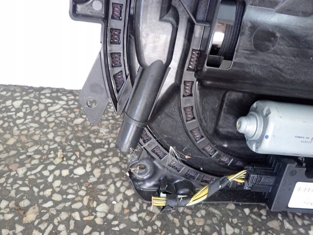 фото №9, Жалюзі панорама моторчик bmw 2 f45 active 15r