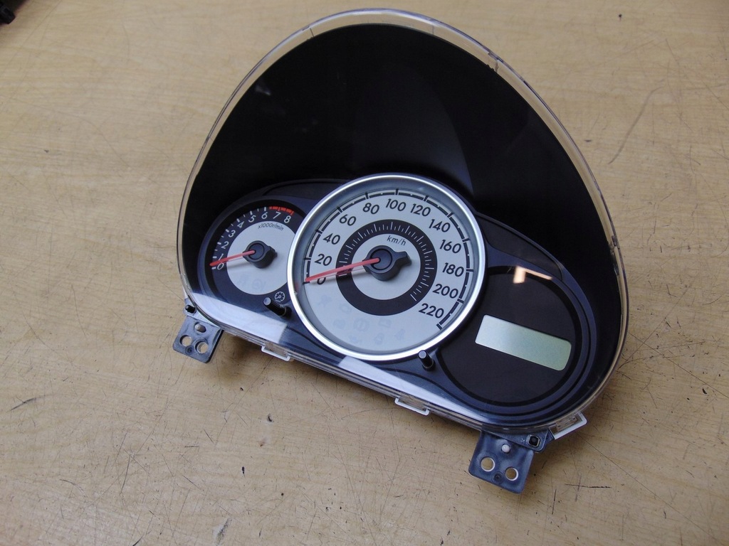 фото №6, Счетчик приборная панель mazda 2 ii de 1.3 b df71