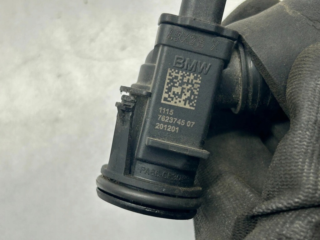 фото №12, Wąż вентиляционный bmw 4 gran coupe f36 11157623745 2.0l бензиновый 185kw