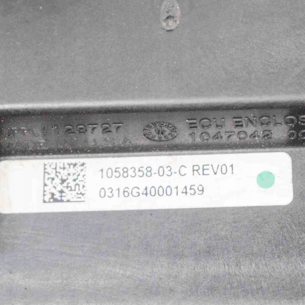 Модуль комфорту tesla model x 105835900b 10043141 568kw 2016 Ціна