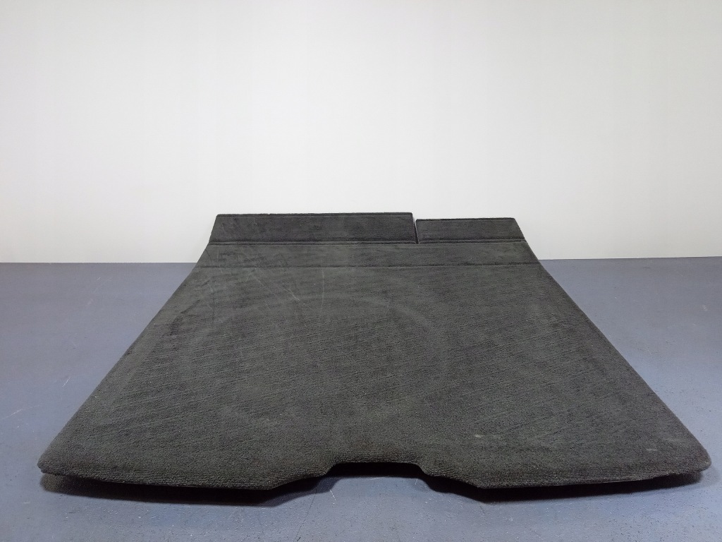 фото №1, Volvo v50 lift обшивка багажника 39999987