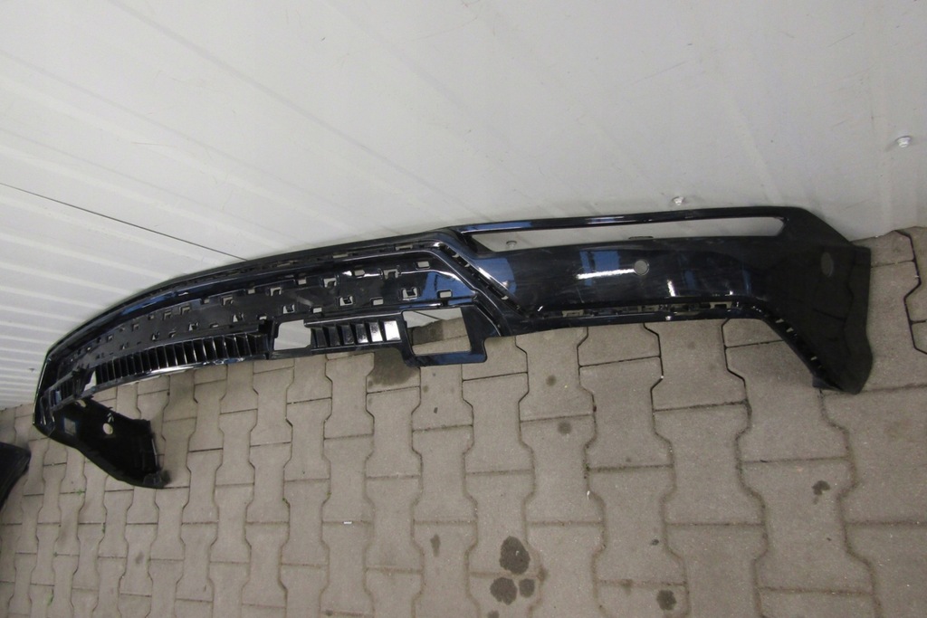 фото №9, Спойлер накладка диффузор бампер задняя lamborghini urus 18-