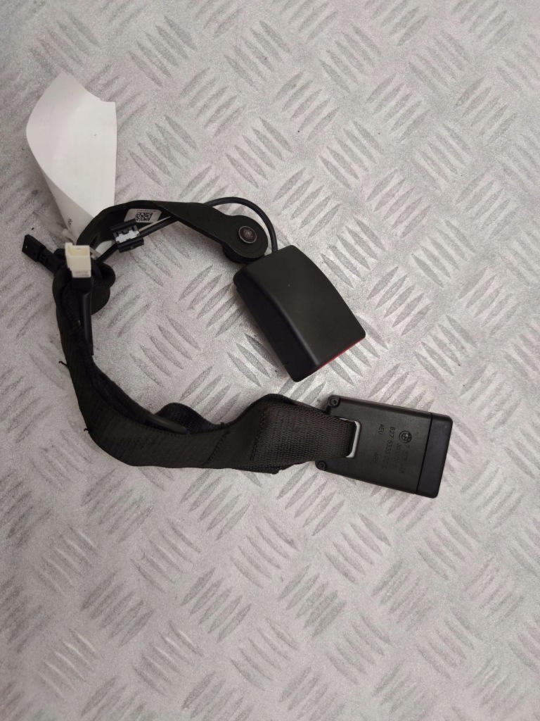 фото №1, Bmw 4 f36 gran coupe пряжка среднего поперечина безопасности сиденье заднего