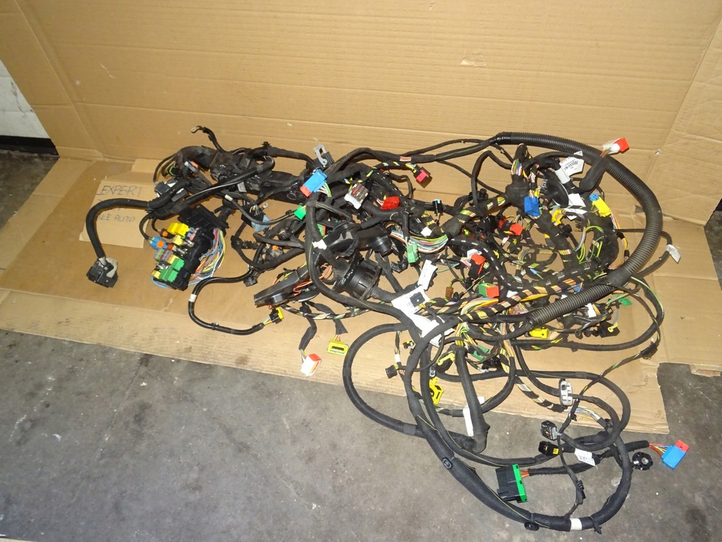 фото №1, Expert iii jumpy електропроводка 9812353680