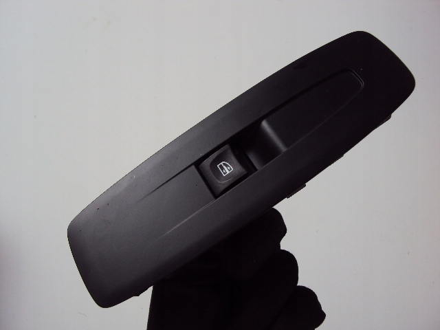 фото №1, Панель стекло правый перед renault kadjar