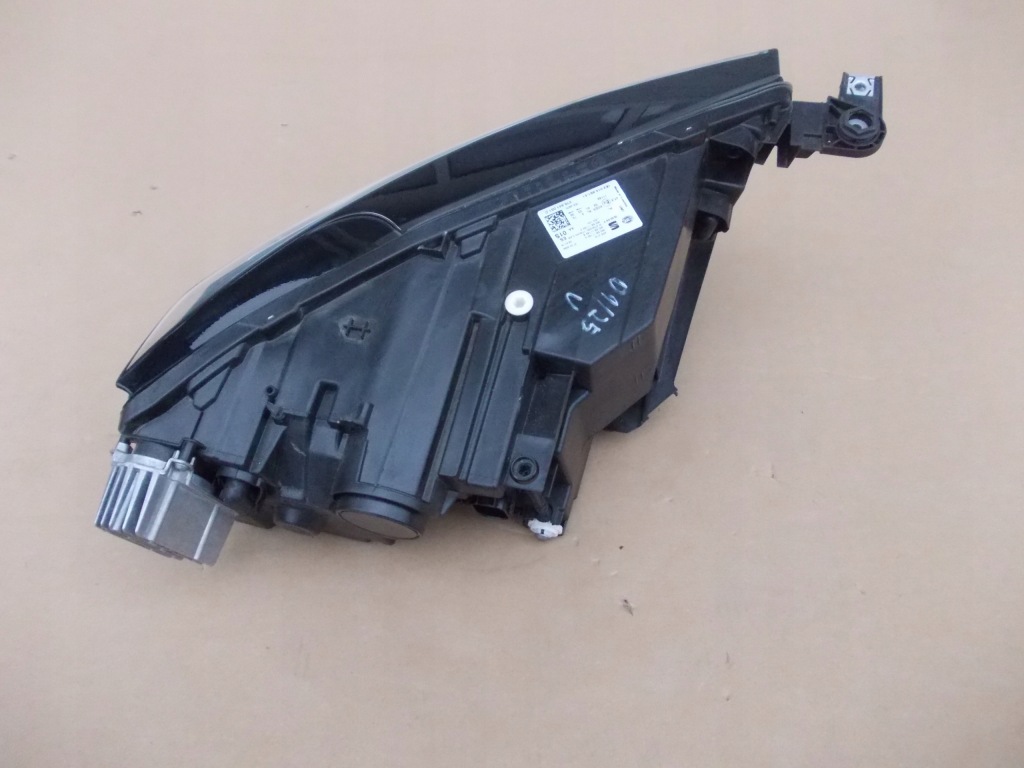 Фара фара левая seat ateca рестайлинг  full led 576941031c с Разборки