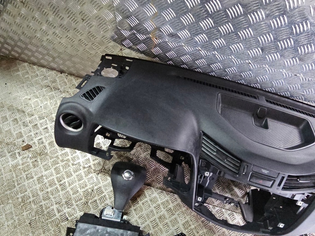 фото №7, Navara iv d23 np300 консоль комплект подушка безопасности приборная панель приборная панель оригинал