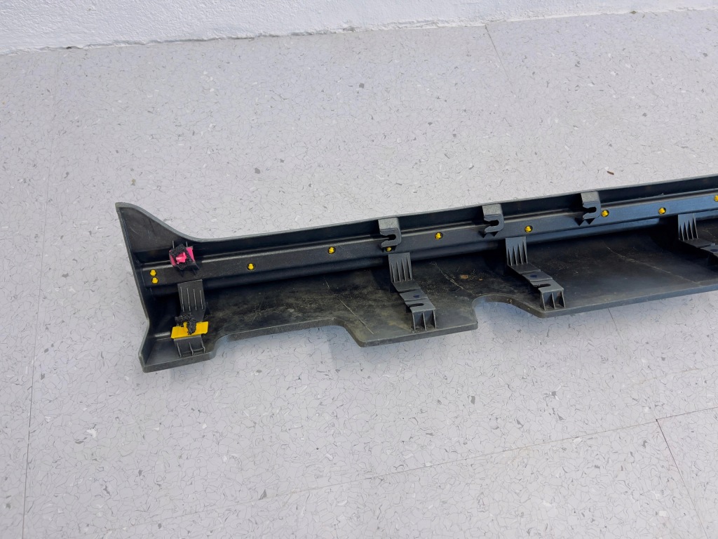 фото №10, Молдинг защита порог порог правая hyundai ioniq 5 87752-gi100