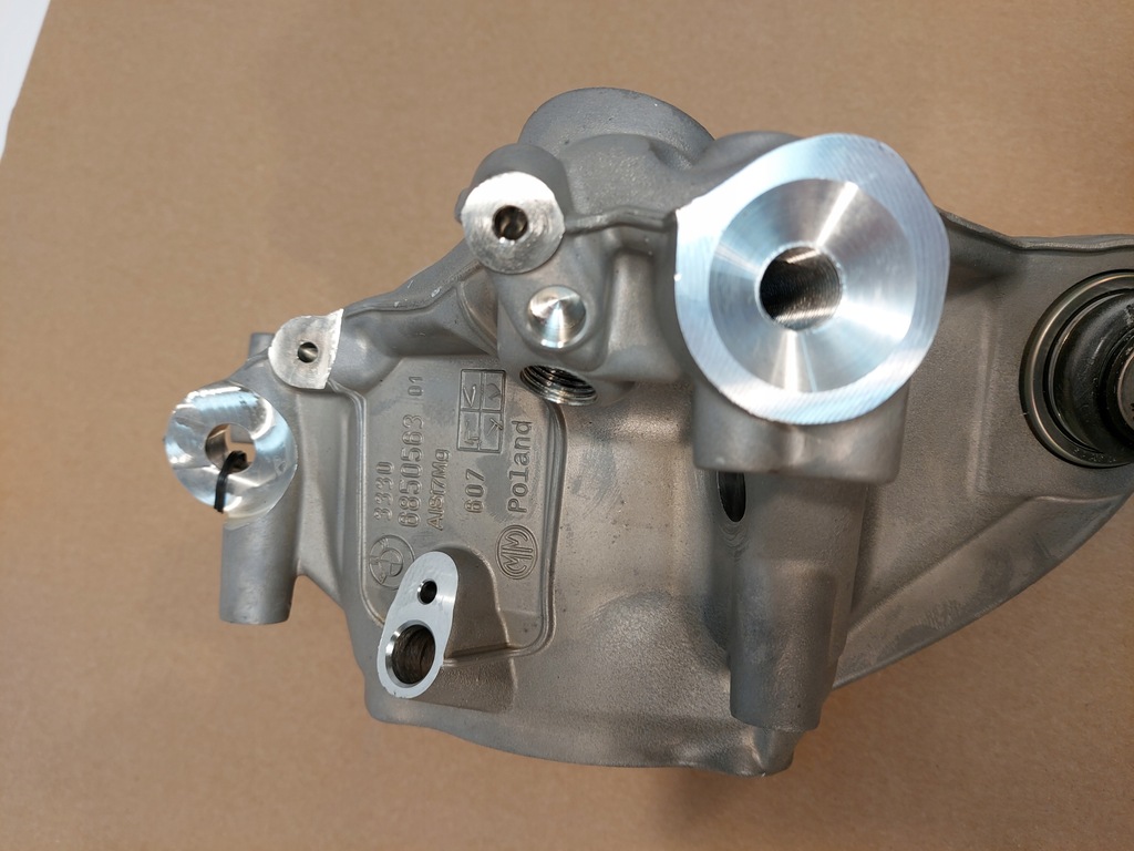 фото №8, Bmw 8 g14 g15 поворотний кулак задня задня ліва 6850563