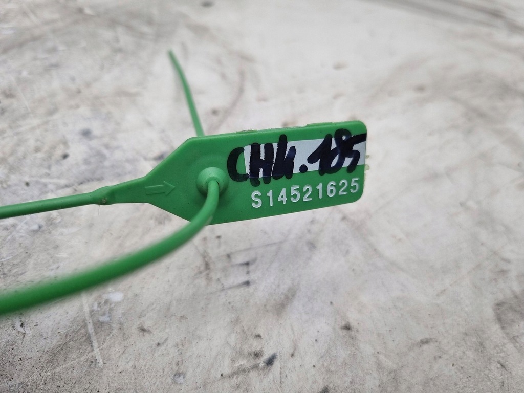 фото №7, Радиатор выхлопных газов 045131513l vw polo iv fox fabia i ibiza iii 1.4 tdi