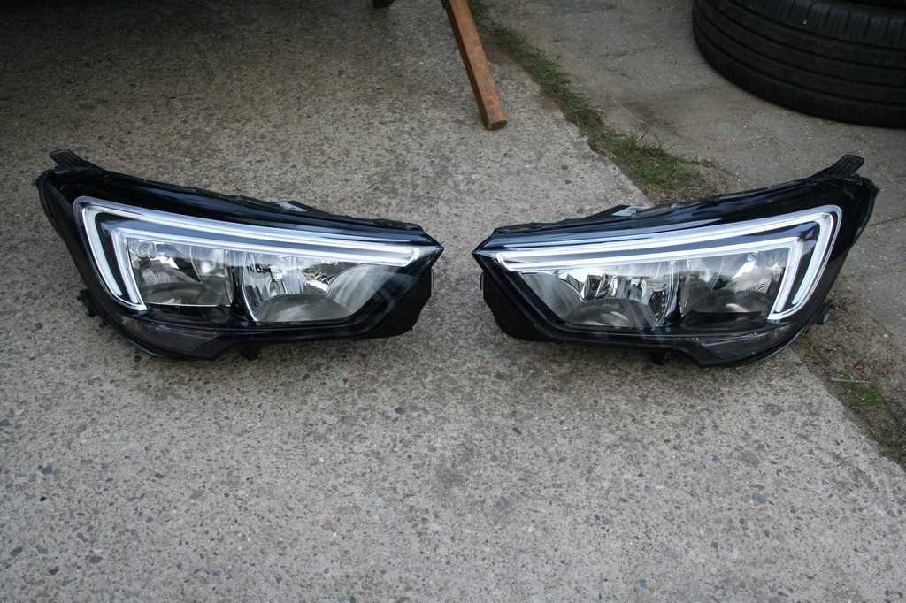 фото №1, Crossland обычная led правая i левая