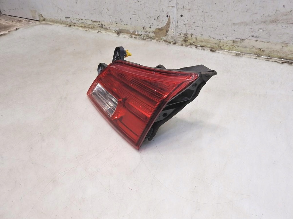 фото №7, Лампа правая задняя задняя крышки subaru legacy v kombi 132-20072