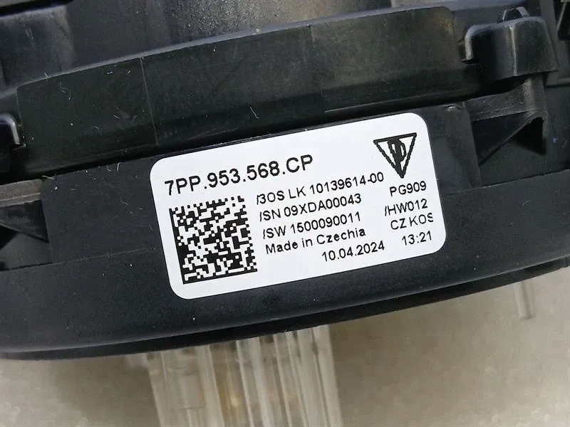 фото №7, Porsche cayman 718 gt4rs пелюстки перемикання двірник 7pp953568cp перемикач стійка