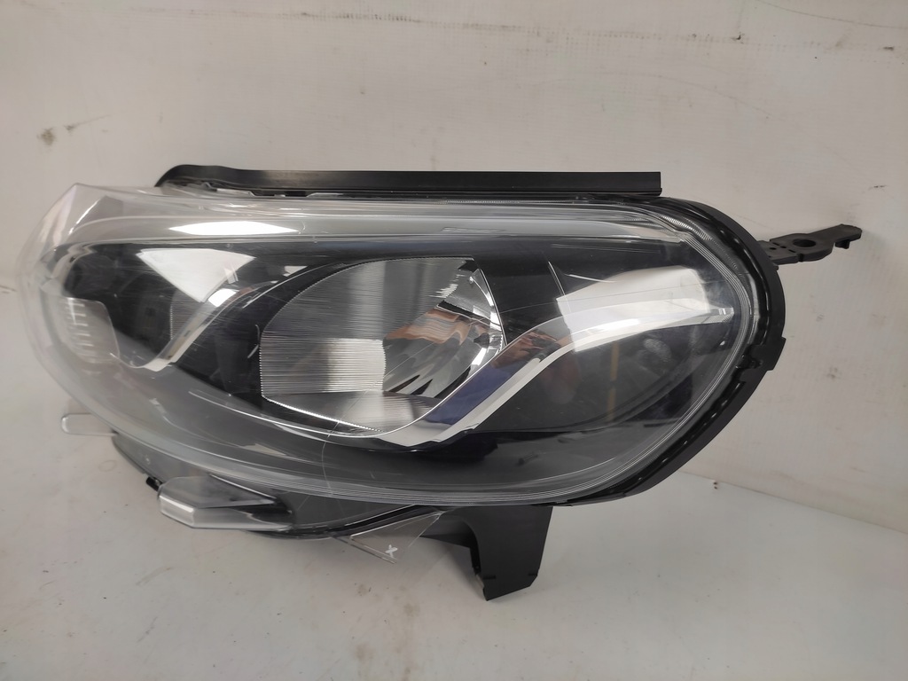 фото №6, Toyota proace ii лампа левая передняя перед обычная 2016-