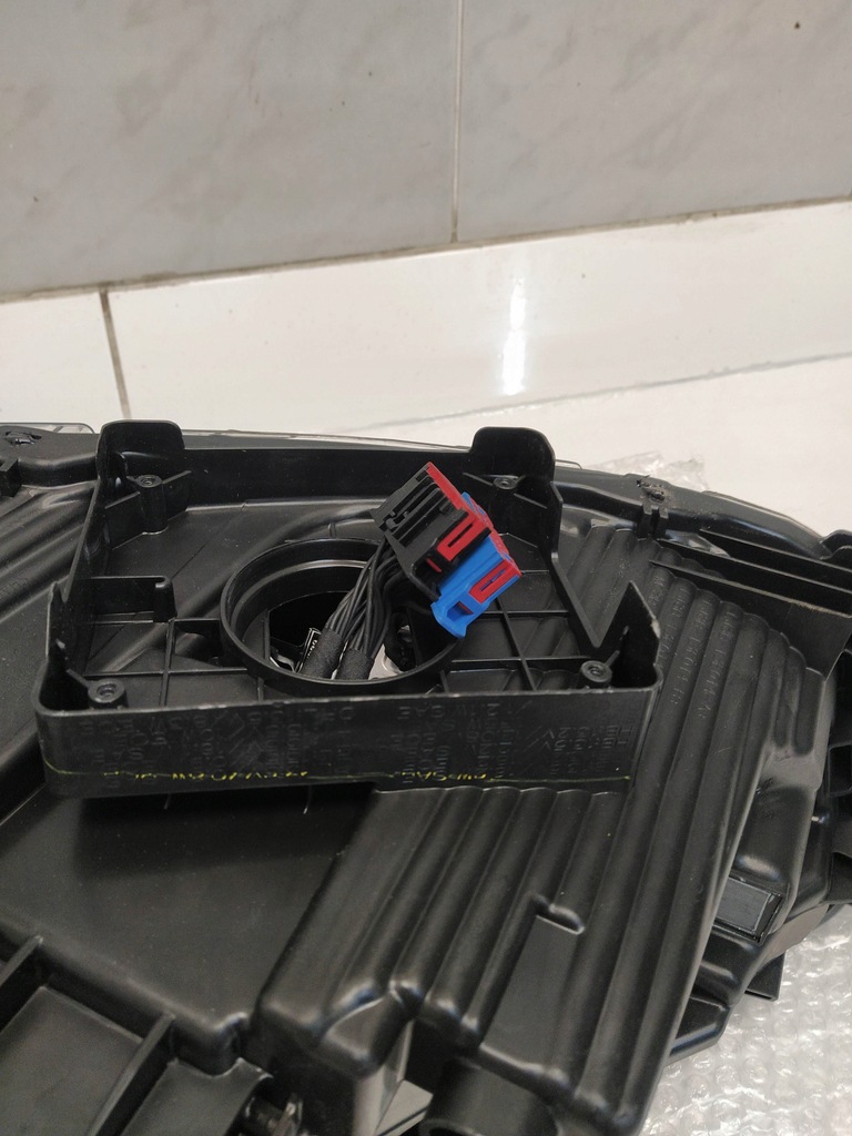 фото №11, Лампа фара перед led правая ford mustang mach-e