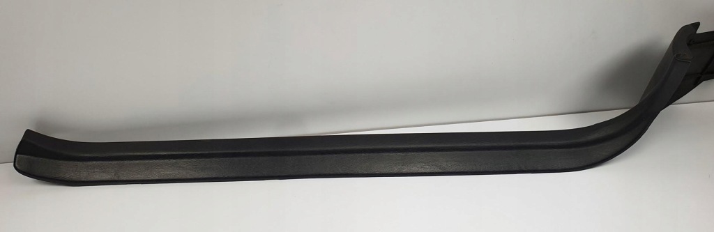 фото №3, Молдинг накладка порог правая toyota mr2 ii sw20