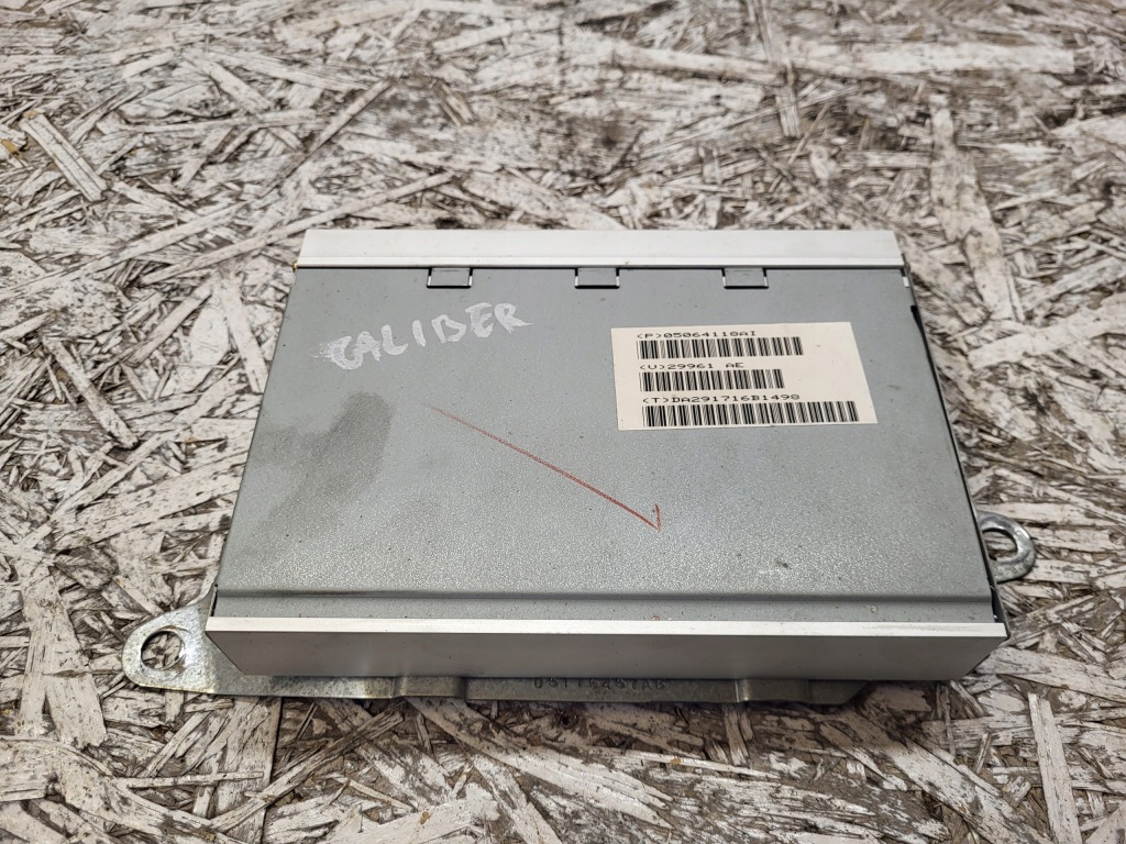 фото №1, Dodge caliber усилитель 04672377ag