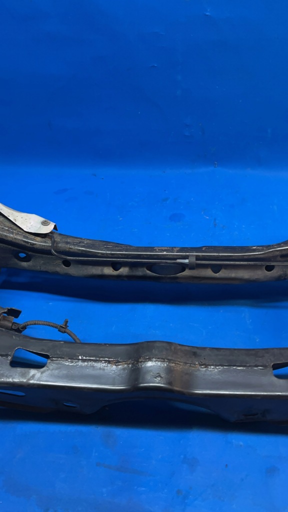 Vw passat b8 variant 19 r 1.6tdi 88 kw балка підвіска задні 3q0505235 t Київ