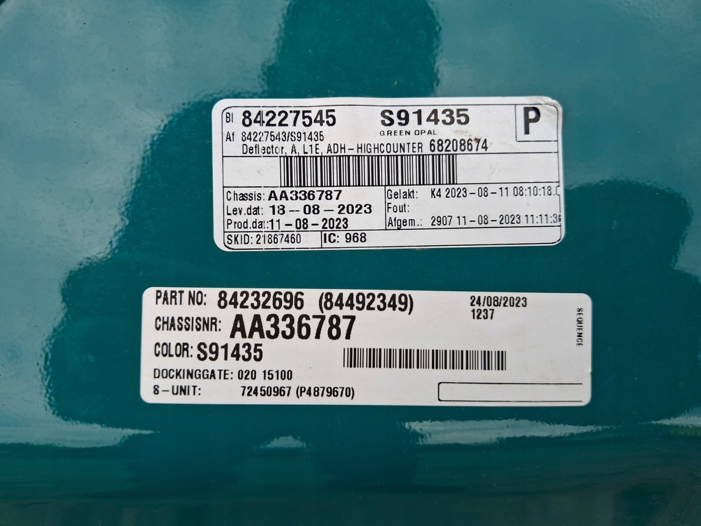 фото №10, Volvo fm fm4 спойлер даховий вітровик оригінал 84227545