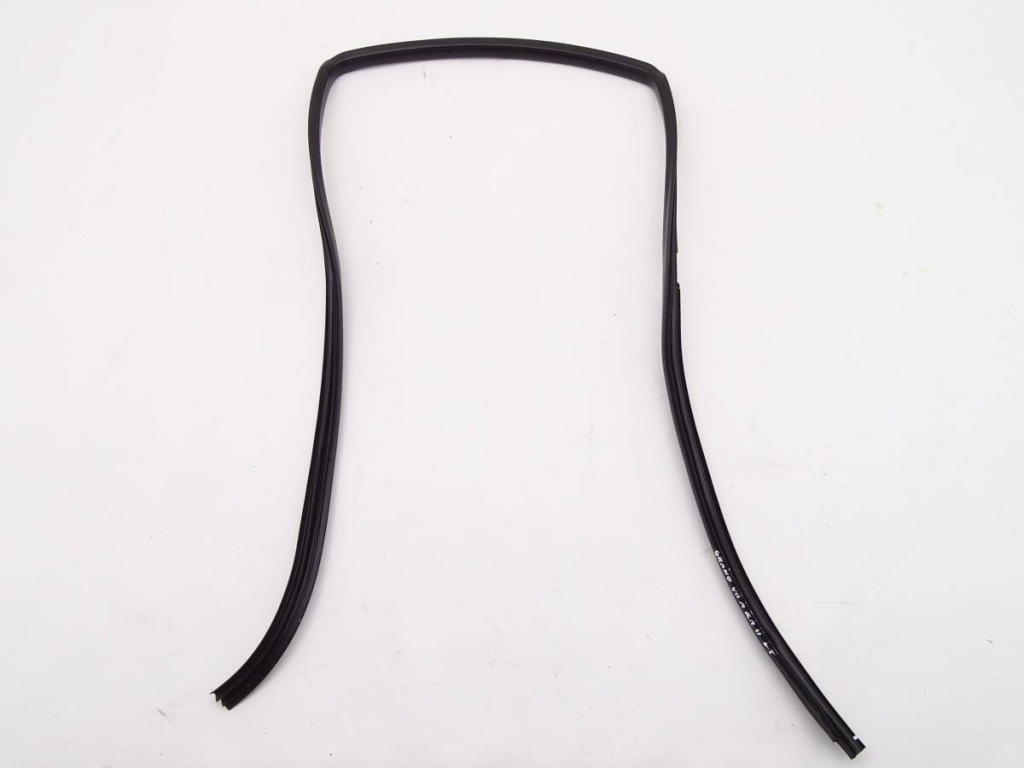 фото №1, Grand vitara ii 05-14 прокладка стекло левый задняя 5d