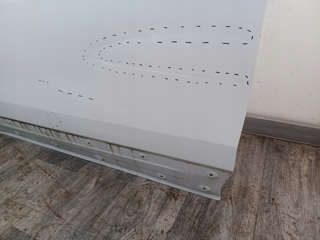 фото №11, Дверь ---- toyota corolla cross ---- передние левая -- перед левый