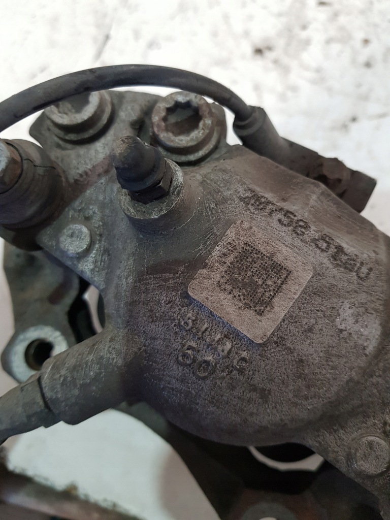 Суппорт тормозной правый перед 322x32 mercedes w207 в Украине