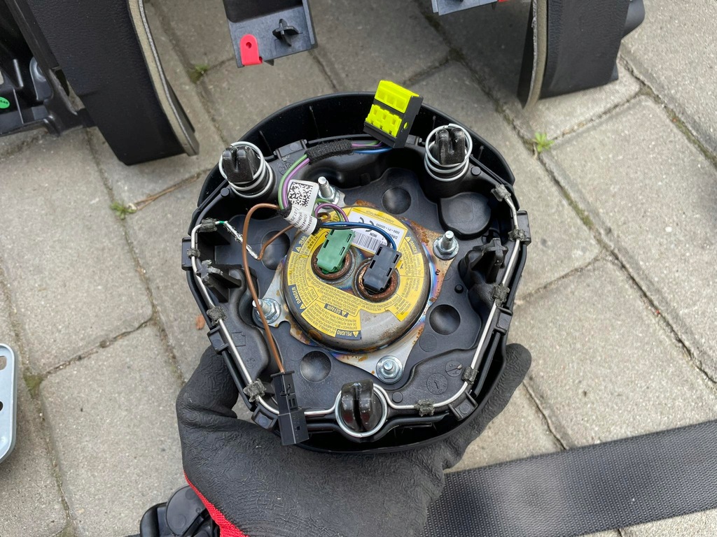 фото №11, Bmw x1 f48 подушки безопасности pod консоль usa