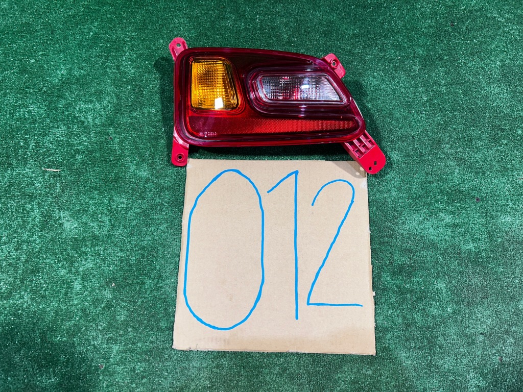 фото №15, Hyundai kona лампа w бампер задняя задняя левая 92405-j901