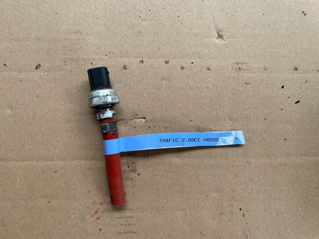 фото №1, Датчик давления выхлопных газов renault trafic ii 2.0 dci vivaro h8200443536