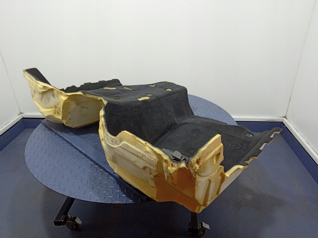 фото №7, Bmw 3 f30 f31 обшивка коврик пол перед eu 4892403