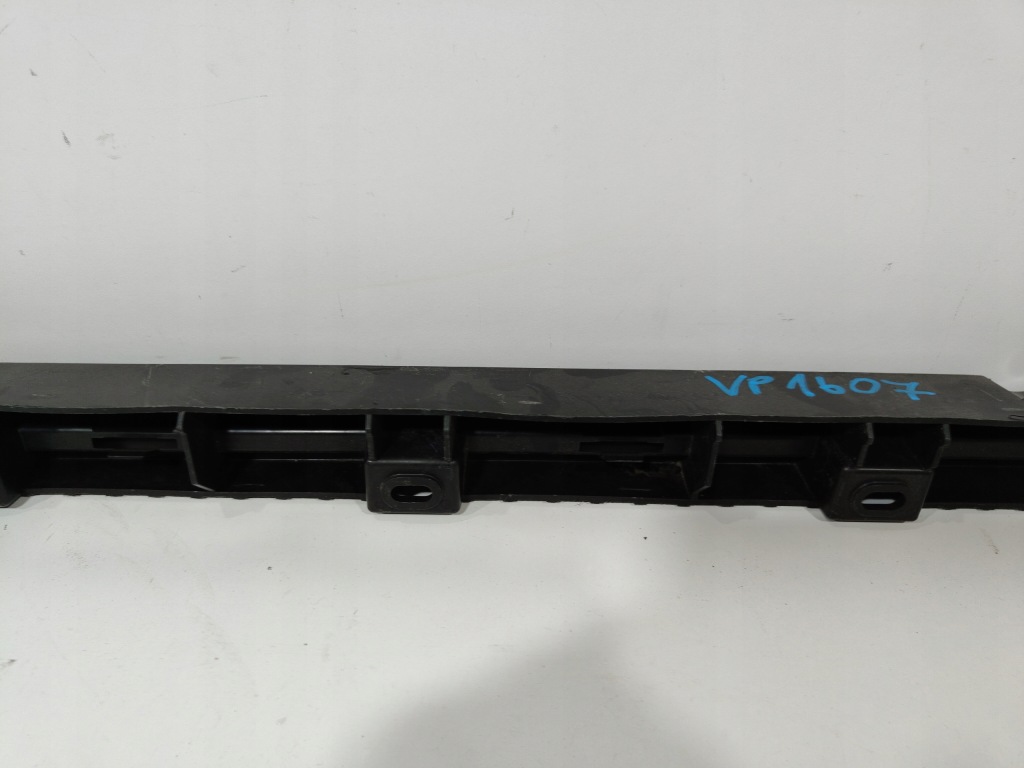 Кронштейн  кронштейн порога  лівий передні  volvo xc90 2 32216523 Ціна