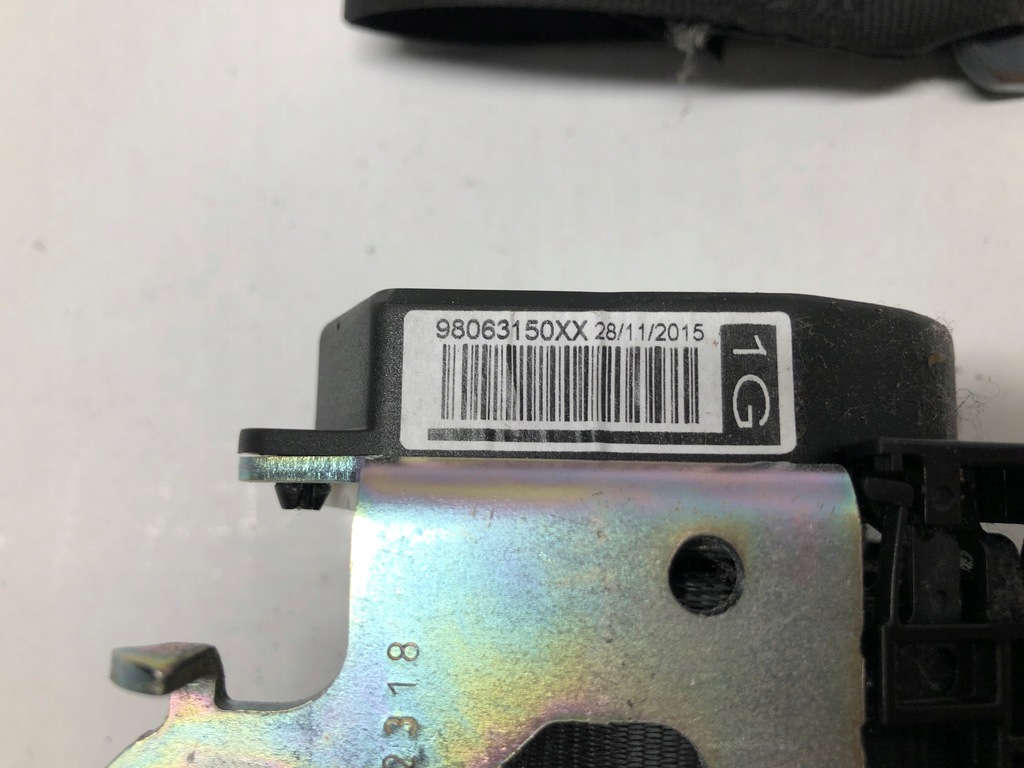 фото №6, Pas безопасности перед левый peugeot 2008