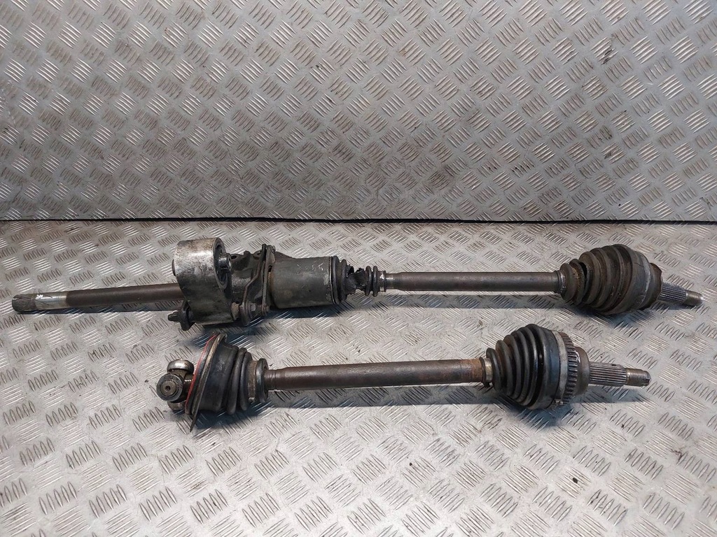 фото №1, Привідний вал ліва + права передній opel movano a 2.8 dti