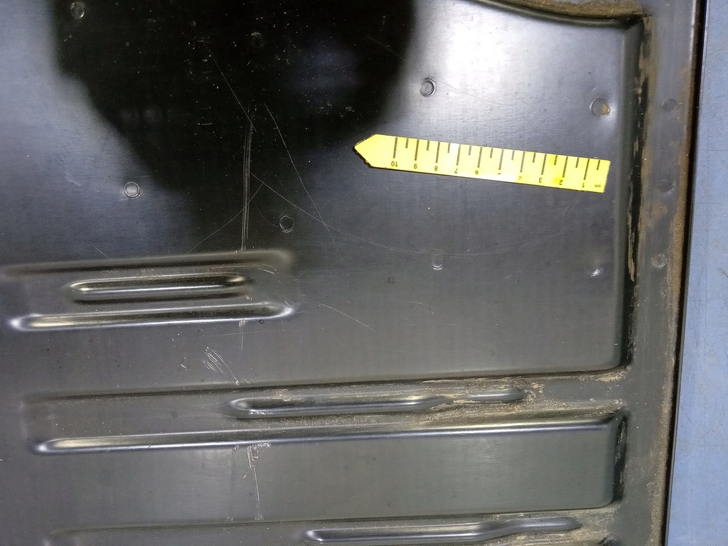 фото №6, Golf iv bora kombi защита колеса запасного