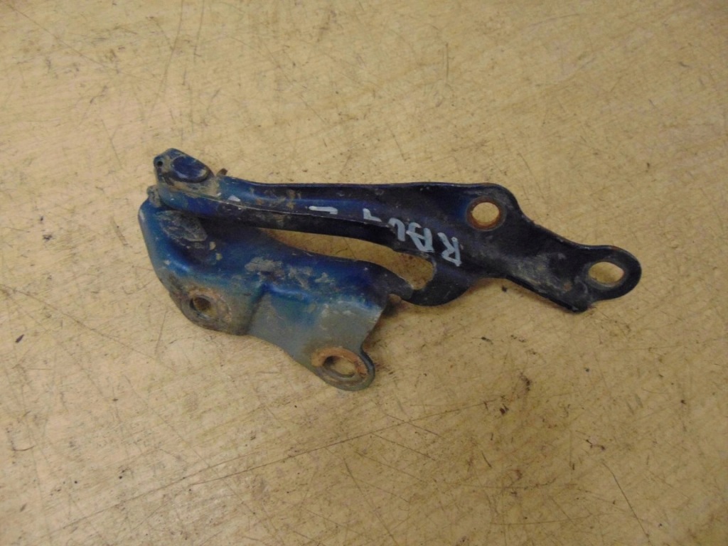 фото №2, Петля капот левый toyota rav4 ii