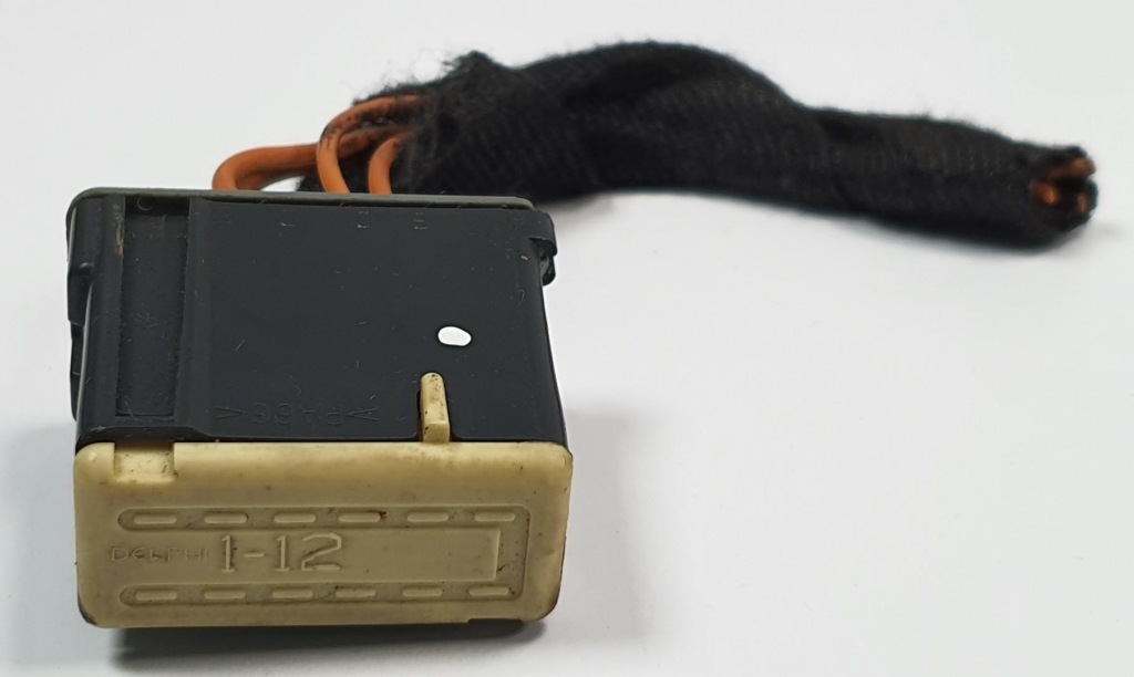 Купити Колодка штекер запобіжник mercedes ml w164