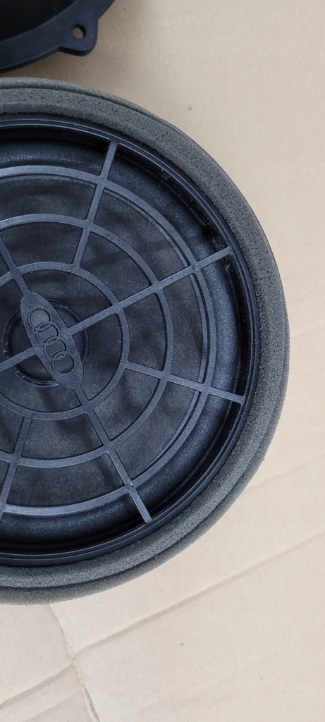 фото №4, Q5 8r динамик задняя задний дверь 8r0035411 sonavox