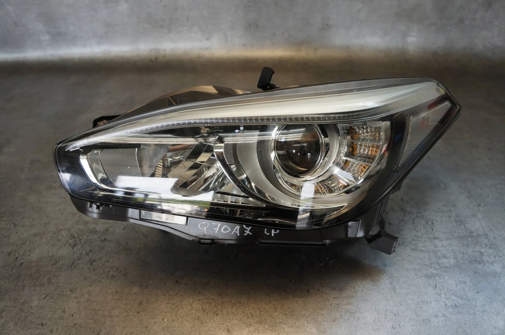 фото №1, Лампа левая фара левый перед led infiniti q70 lift