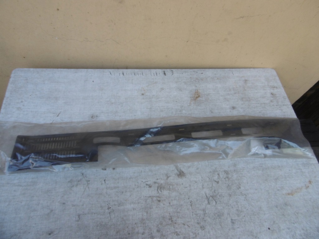 фото №1, Opel corsa b защита радиатора nowa opel оригинальный номер