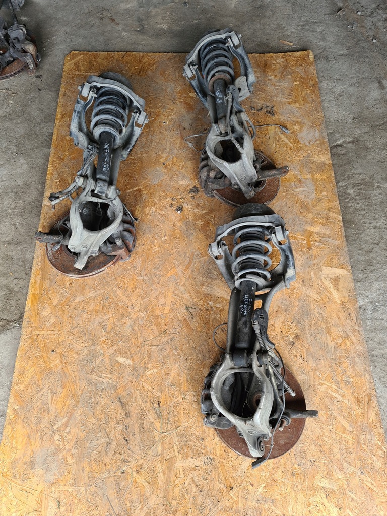 фото №5, Mcperson поворотный кулак левый перед peugeot 407