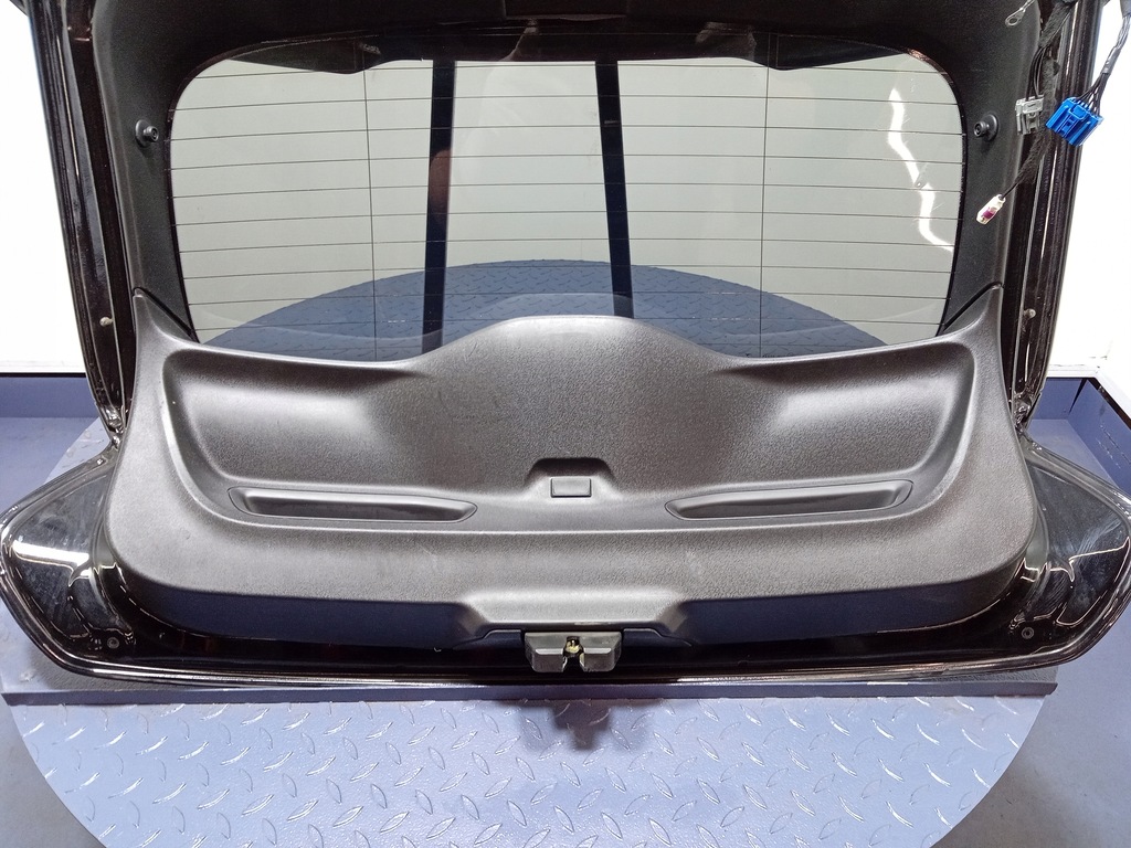 фото №4, Volvo v40 ii задняя крышка багажника багажника 71700