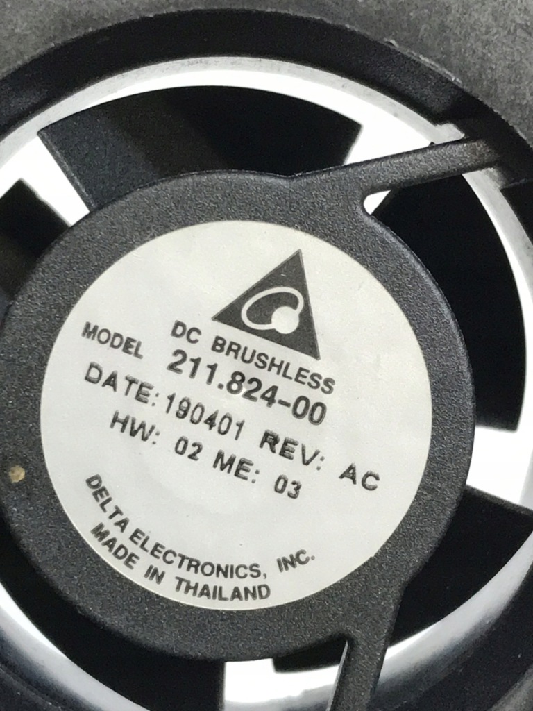 фото №7, Mercedes b w247 вентилятор лампи перед 211.824-00 db