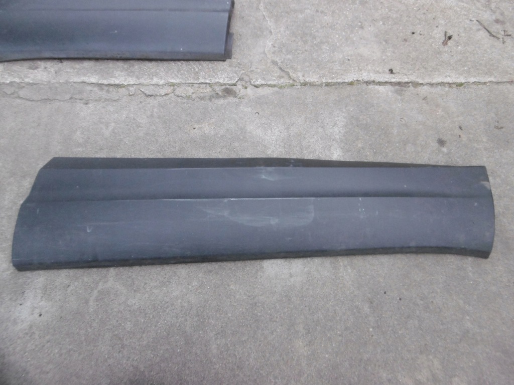 фото №1, Opel grandland x молдинг двері правий перед yp000332 оригінальний номер