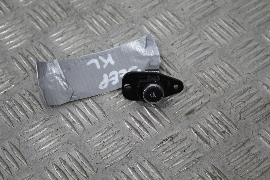 фото №1, Кнопка открывания крышки jeep cherokee kl