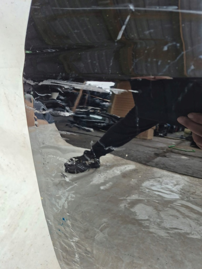 Tesla model 3 дверь левая перед передние в Украине