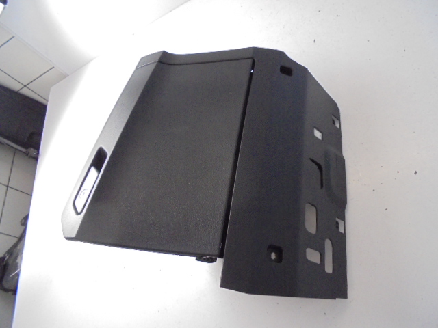 фото №1, Бардачок пасажира audi оригінальний номер 83b857035