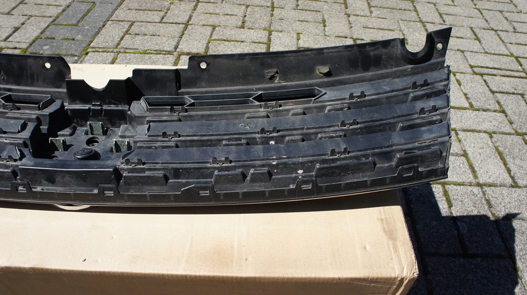 фото №11, Решітка радіатора передня решітка радіатора vw touareg ii 7p6 lift