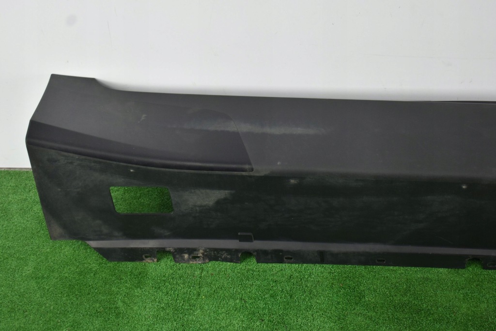 Bmw i3 накладка молдинг порог порог правая 7368598 51757368598 Недорого